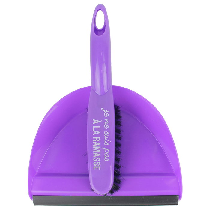 Je cherche une Idee Ensemble brosse et balayette décoratif