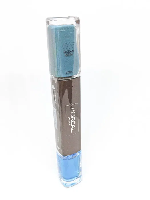 L'Oreal Paris Infallible Vernis à ongles 2-en-1 007 Océan Infini L'Oreal Paris Infallible Vernis à ongles 2-en-1 007 Océan Infini