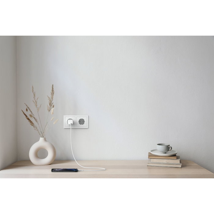 Belkin Chargeur de secteur 25 W USB-C avec câble USB-C de 1 m - Blanc