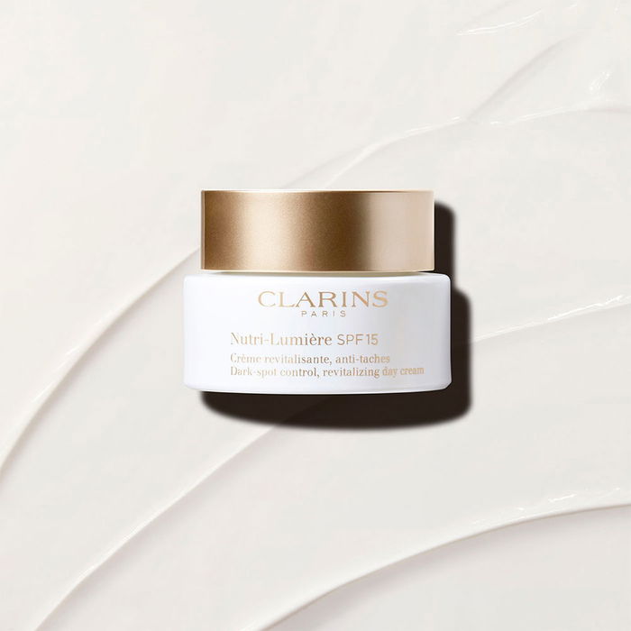 Clarins Nutri-Lumière Crème Revitalisante Anti-Taches SPF 15 50 ml