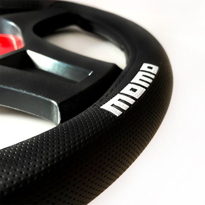 Momo Housse De Volant Supergrip Universel Noir-Blanc 38-39 cm MOMLSWC014BW