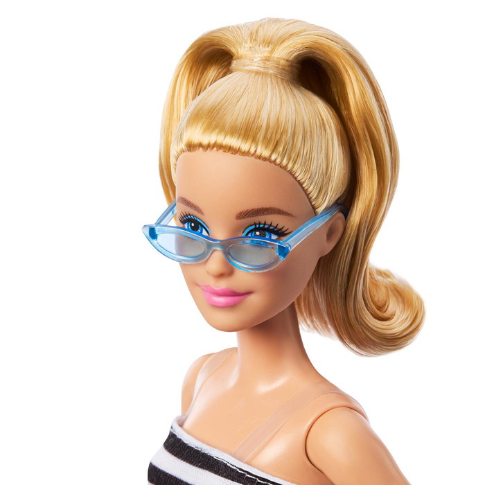 Barbie Fashionista Top Rayas Con Falda Rosa Hrh11 - Poupée de Collection avec Top Rayé Blanc et Noir et Jupe Rose Froncée, Accessoires et Packaging Multilingue - À Partir de 3 Ans Barbie Fashionista Top Rayas Con Falda Rosa Hrh11 - Poupée de Collection avec Top Rayé Blanc et Noir et Jupe Rose Froncée, Accessoires et Packaging Multilingue - À Partir de 3 Ans