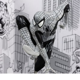 McFarlane Toys Statuette Spider-Man #6 Line Art Gold Label 1/10