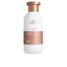 Wella Professionals FUSION Shampooing Répérateur Intense Cheveux Abîmés 250 ml