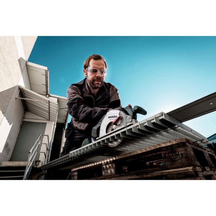 Metabo MKS 18 LTX BL 58 Scie à métaux portative sans fil