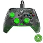 Turtle Beach Rematch Core - Manette de jeu filaire RGB pour Xbox Series X|S, Xbox One et PC - Camouflage Noir et Vert avec gâchettes ajustables et vibration