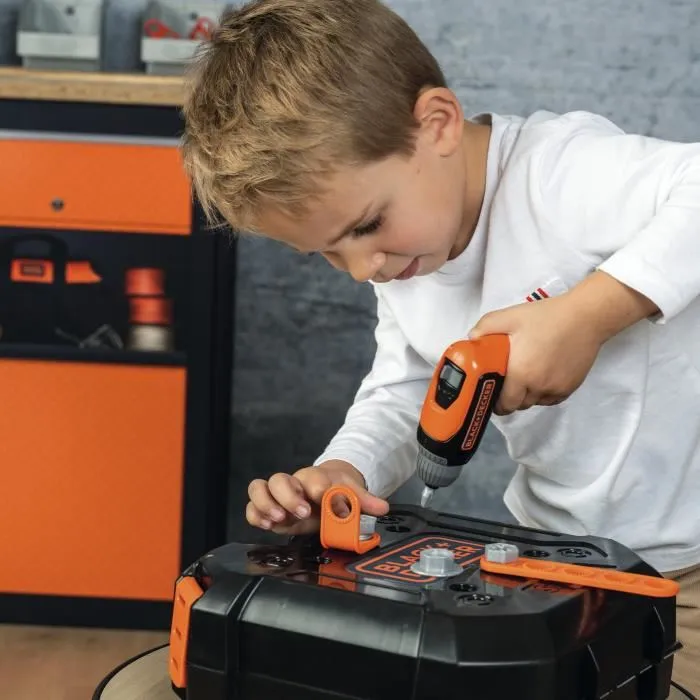 Smoby Mallette Bricolo Black & Decker, coffret de jeu de bricolage pour enfants avec 35 accessoires, visseuse mécanique, pour enfant dès 3 ans Smoby Mallette Bricolo Black & Decker, coffret de jeu de bricolage pour enfants avec 35 accessoires, visseuse mécanique, pour enfant dès 3 ans