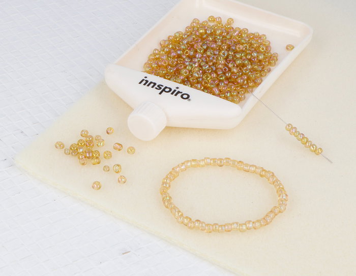 Innspiro Rocaille de verre ronde aurora boreale oro viejo 3,8mm 500g