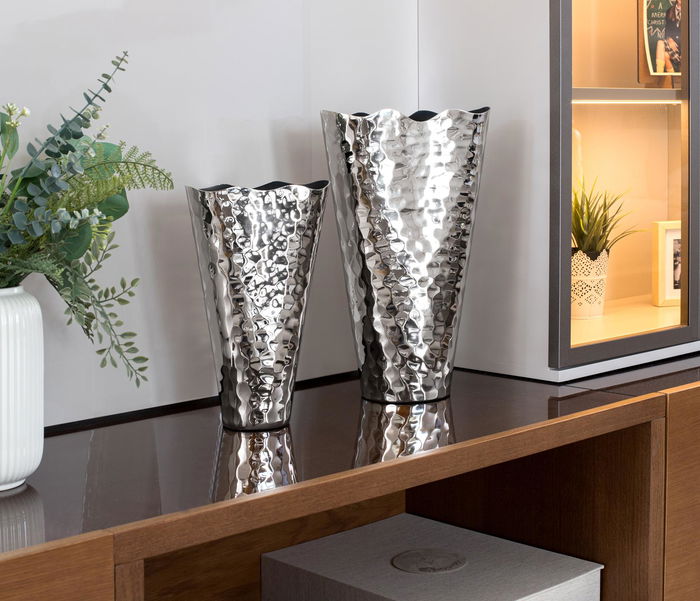 GINER Y COLOMER Fabrica2 Lot de 2 vases en aluminium avec finition brillante, effet martelé, design conique moderne et élégant