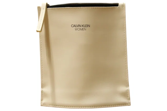 Calvin Klein Pochette en textile GWP Blanc Calvin Klein Pochette en textile GWP Blanc