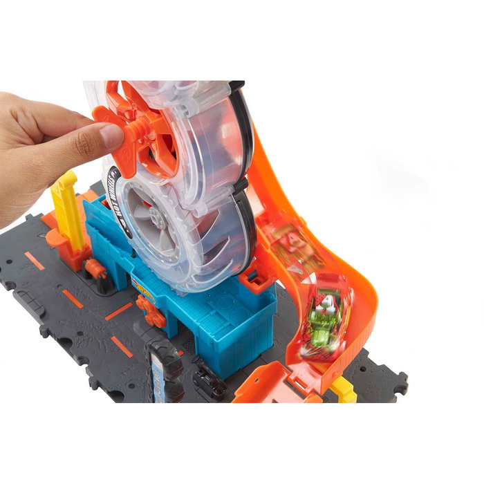 Hot Wheels - Circuit City Tienda de Neumáticos HDP02 avec magasin de pneus, rampe et ascension manuelle - Jouet de course et cascade - Âge recommandé : +4 ans Hot Wheels - Circuit City Tienda de Neumáticos HDP02 avec magasin de pneus, rampe et ascension manuelle - Jouet de course et cascade - Âge recommandé : +4 ans