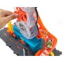 Hot Wheels - Circuit City Tienda de Neumáticos HDP02 avec magasin de pneus, rampe et ascension manuelle - Jouet de course et cascade - Âge recommandé : +4 ans