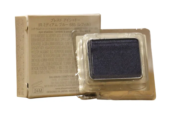 Shu Uemura Fard à paupières compact 685 Bleu moyen Shu Uemura Fard à paupières compact 685 Bleu moyen