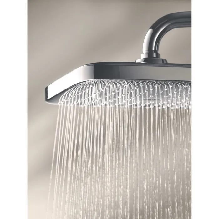 GROHE - Douchette de salle de bain carrée 250mm Vitalio Comfort 250 Cube - Jet uniforme et anti-calcaire SpeedClean - Pour chauffe-eau instantané GROHE - Douchette de salle de bain carrée 250mm Vitalio Comfort 250 Cube - Jet uniforme et anti-calcaire SpeedClean - Pour chauffe-eau instantané