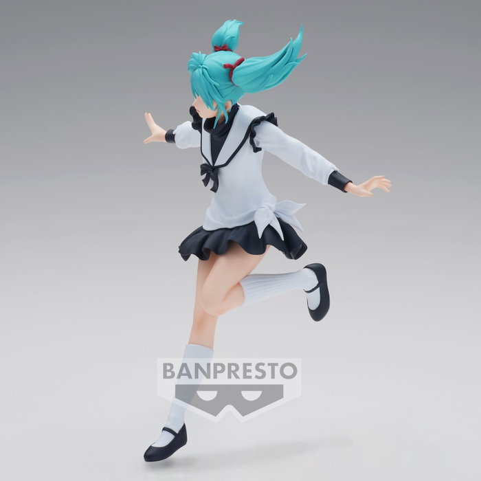 BANPRESTO Figura Ques Parapa Chars Counterattack Mobile Suit Gundam - Figurine - 18 cm BANPRESTO Figura Ques Parapa Chars Counterattack Mobile Suit Gundam - Figurine - 18 cm