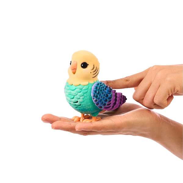 Moose Little Live Pets Oiseau Parlant - Peluche interactive à bec mobile et pelage doux - Modèles assortis