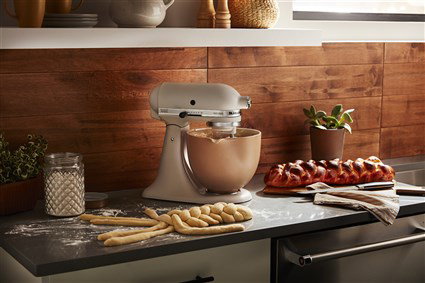 Kitchenaid 5KSM2CB5PFC Bol en Céramique à Titane Fired Clay pour Robot Culinaire, léger, avec Bec Verseur et Anse, pour Micro-ondes, Four, Lave-vaisselle