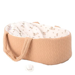 Muñecas Arias - Poupée Elegance 33 cm Babyto marron avec capazo 50892, corps en vinyl, accès. chupete et berceau