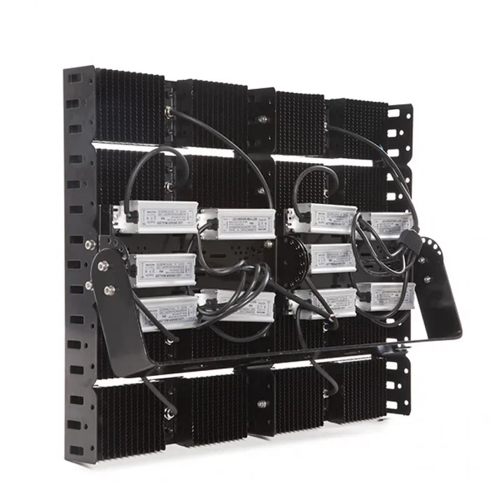 Proyector LED 500W 65 000 Lumen, 4000K IP65, 100 000 heures, projecteur LED haute puissance pour stade et éclairage extérieur