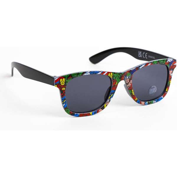 CERDÁ Casquette avec Lunettes de Soleil Avengers Taille 53 cm - Pour Enfants 3 ans et plus - Rouge