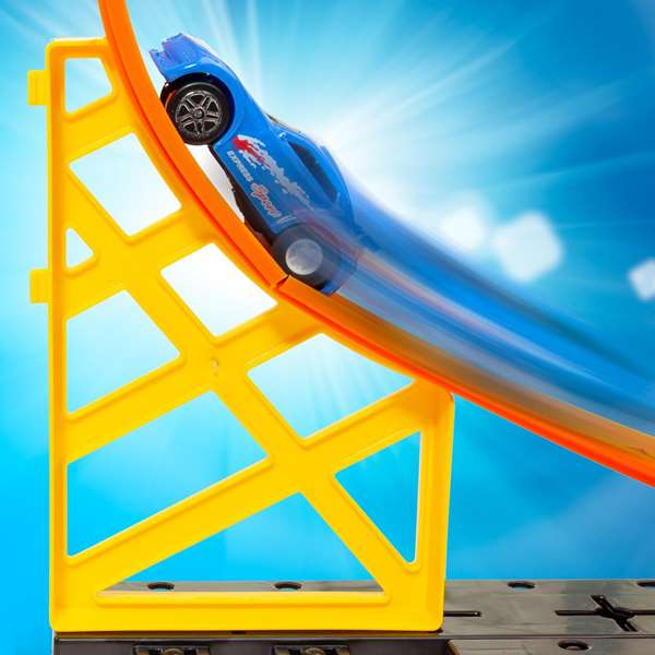 Molto Piste de course Ultimate Track avec looping de 150 cm pour figures acrobatiques - Circuit de voiture inclut 1 véhicule Molto Piste de course Ultimate Track avec looping de 150 cm pour figures acrobatiques - Circuit de voiture inclut 1 véhicule