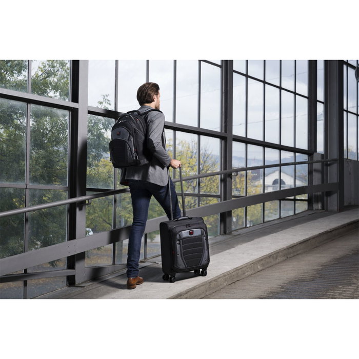 Wenger Synergy 16 Sac à dos pour ordinateur portable Noir / Gris Wenger Synergy 16 Sac à dos pour ordinateur portable Noir / Gris