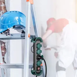 GAO Bloc multiprises chantier IP44 avec interrupteur, câble 3 m résistant à l'eau et à la poussière - Idéal extérieur