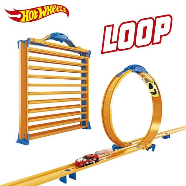 Hot Wheels - Mallette de transport 3 en 1 avec rampes et boucle - Contient jusqu'à 44 voitures (non incluses) - 30x27x6 cm - Dès 5 ans Hot Wheels - Mallette de transport 3 en 1 avec rampes et boucle - Contient jusqu'à 44 voitures (non incluses) - 30x27x6 cm - Dès 5 ans