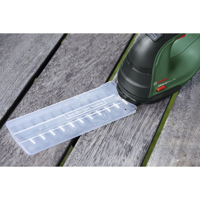 Bosch AdvancedShear 18 avec batterie et chargeur Bosch AdvancedShear 18 avec batterie et chargeur
