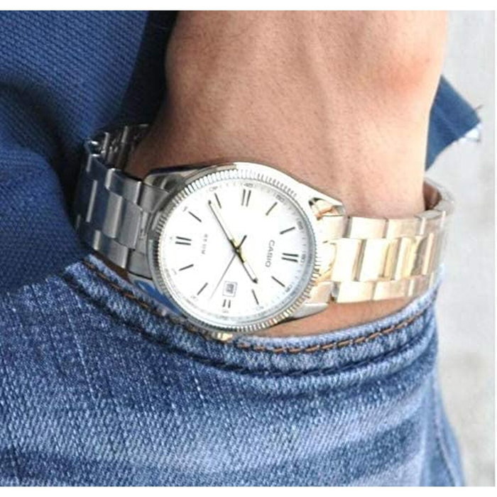 Casio MTP-1302PD-7A1VEF avec cadran blanc