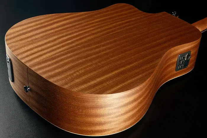 LAG Guitare Acoustique Électroacoustique Dreadnought Cutaway Tramontane 70 A/C - Naturel