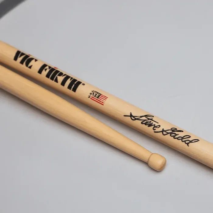 Vic Firth Baquetas Signature Series Steve Gadd Natural SSG2 Vic Firth Baquetas Signature Series Steve Gadd Natural SSG2