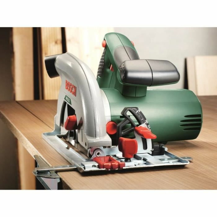 Bosch PKS 55A Scie circulaire 1200 W, 160 mm Bosch PKS 55A Scie circulaire 1200 W, 160 mm