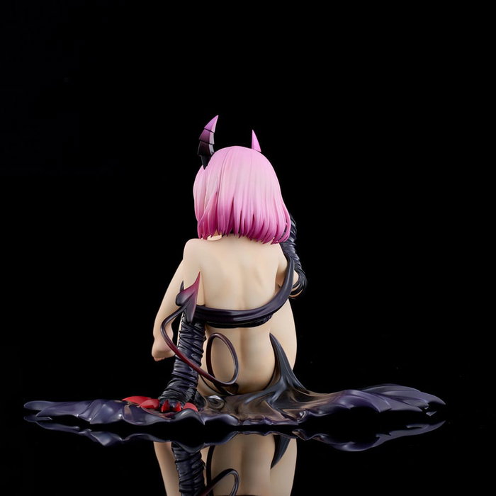 Union Creative To Love-Ru Darkness Momo Velia Deviluke Darkness Ver. Renewal Package Edition Statuette PVC 1/6