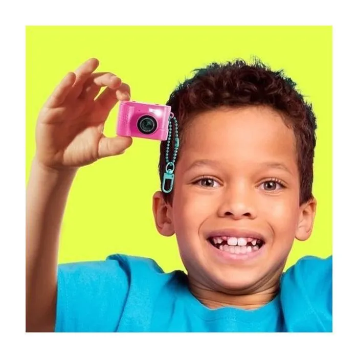 Canal Toys CLK 06 Mini Cam' - Appareil photo numérique compact pour enfant avec porte-clés et carte SD 1 Go - 6 styles à collectionner