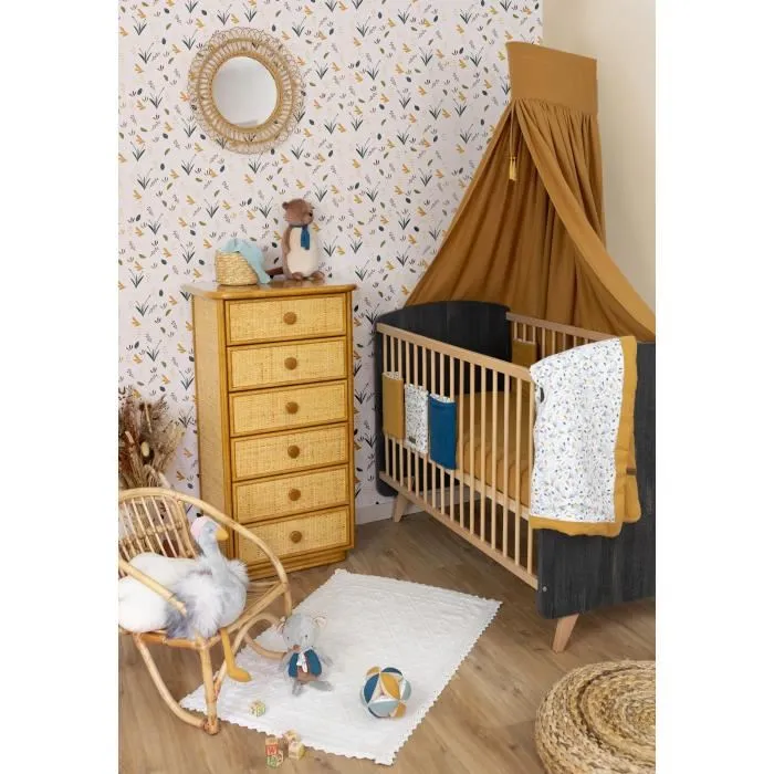 DOMIVA Gigoteuse 0-6 mois 70 cm motif Au Fil de l'Eau caramel, décoration chambre bébé avec personnages aventuriers et style vintage
