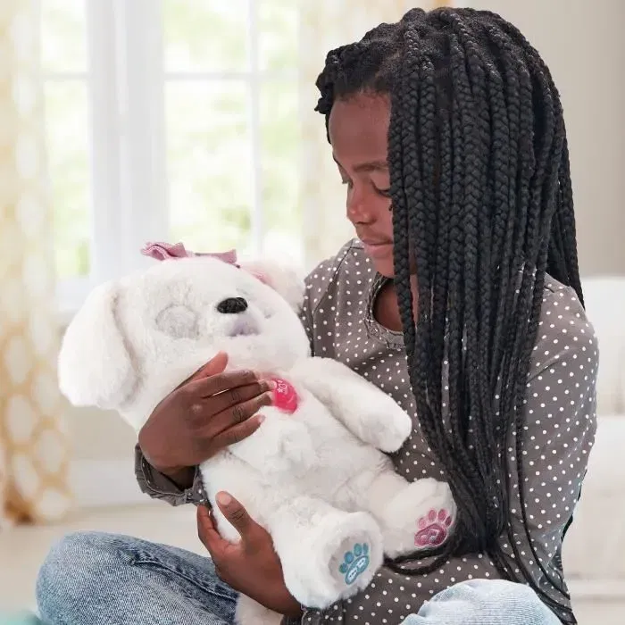 Vtech Kisskiss - Mon toutou bisous blanc - Animal de compagnie interactif avec bisous, aboiements et câlins - Pour enfants de 3 ans et plus - Version française