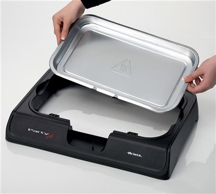 Ariete 723 Barbacoa Électrique Portable avec Mécanisme d'Ajustement 2 Positions, Bandeau de Goutte et Unité de Chauffage Amovible - Facile à Nettoyer et à Ranger