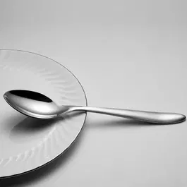 Arthur Martin - AM0211 - Ensemble de couverts 24 pièces en acier inoxydable avec finition miroir poli - 6 couteaux, fourchettes, cuillères