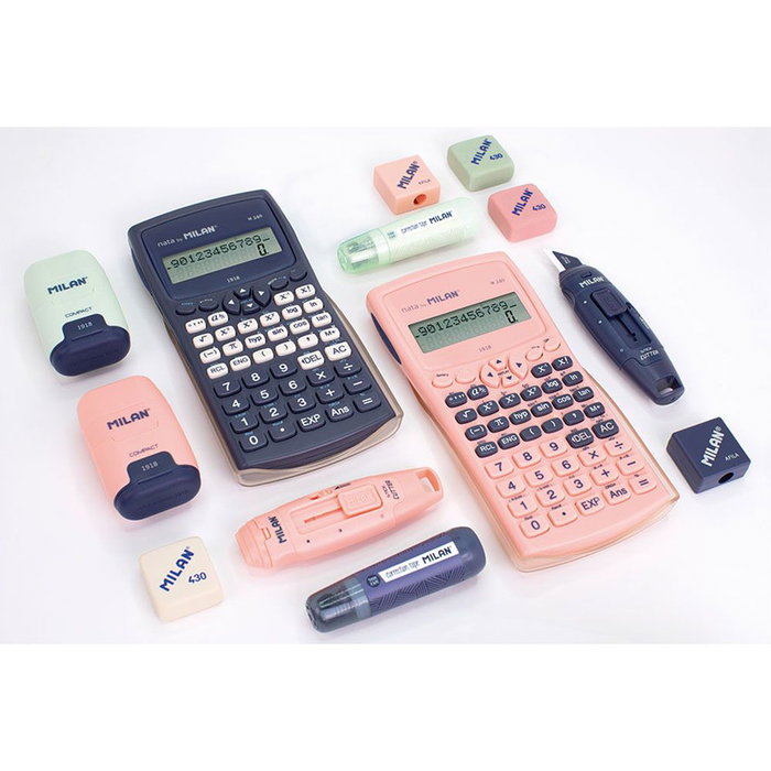 Milán Calculatrice scientifique M240 série 1918 rose, 240 fonctions, écran 2 lignes, étui protecteur Milán Calculatrice scientifique M240 série 1918 rose, 240 fonctions, écran 2 lignes, étui protecteur