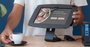 Compulocks Support de fixation VESA fixe à 45 degrés pour comptoir ou mur en aluminium noir - Compatible 100x100 et 75x75 mm