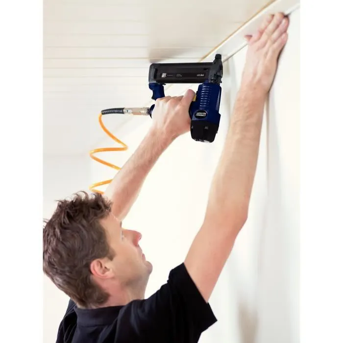 Rapid Cloueur Pneumatique PRO PB131 pour clous N°8 (15-50 mm), 110 clous - Outil professionnel pour menuiserie, pose de panneaux bois et terrasses