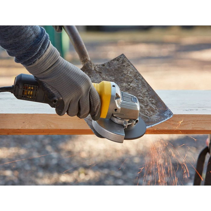 Stanley Fatmax FMEG220K-QS Meuleuse d'angle filaire 850 W 125 mm Stanley Fatmax FMEG220K-QS Meuleuse d'angle filaire 850 W 125 mm