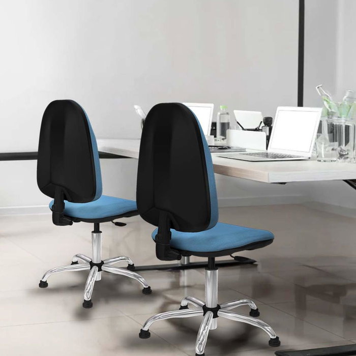PIQUERAS Y CRESPO Chaise de bureau Algarra en tissu violet avec base chromée PIQUERAS Y CRESPO Chaise de bureau Algarra en tissu violet avec base chromée