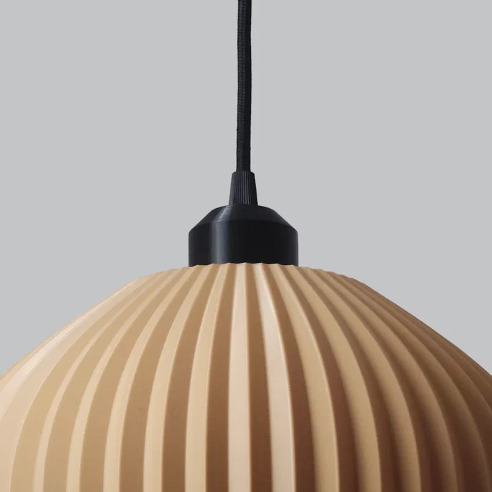 Lampe suspendue Idali Beige/Fleuron Noir/Câble Noir LED E27 Lampe suspendue Idali Beige/Fleuron Noir/Câble Noir LED E27