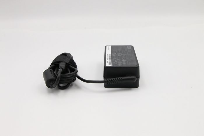Lenovo Adaptateur Secteur de Voyage USB-C 65W Lenovo Adaptateur Secteur de Voyage USB-C 65W
