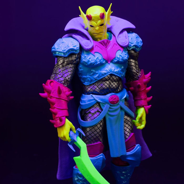 DC Multiverse figurine The Demon (Demon Knights) Black Light Edition (Gold Label) 18 cm DC Multiverse figurine The Demon (Demon Knights) Black Light Edition (Gold Label) 18 cm