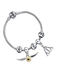 THE CARAT SHOP Bracelet Harry Potter avec charms Deathly Hallows, Snitch et Spell Beads en métal plaqué argent