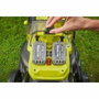 Ryobi RY18LMX40C-240 Tondeuse poussée 18V Brushless avec 2 batteries 4,0 Ah