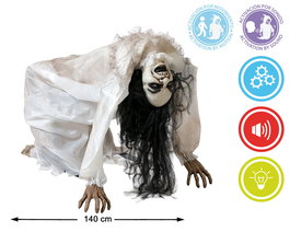 Manny - Figure Poupée Possédée à Quatre Pattes 140 cm avec Robe Blanche, Son, Lumière et Détecteur de Mouvement - Décor d'Halloween Effrayant